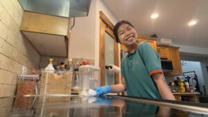 cosidering-a-career-in-home-care-health-care-aide